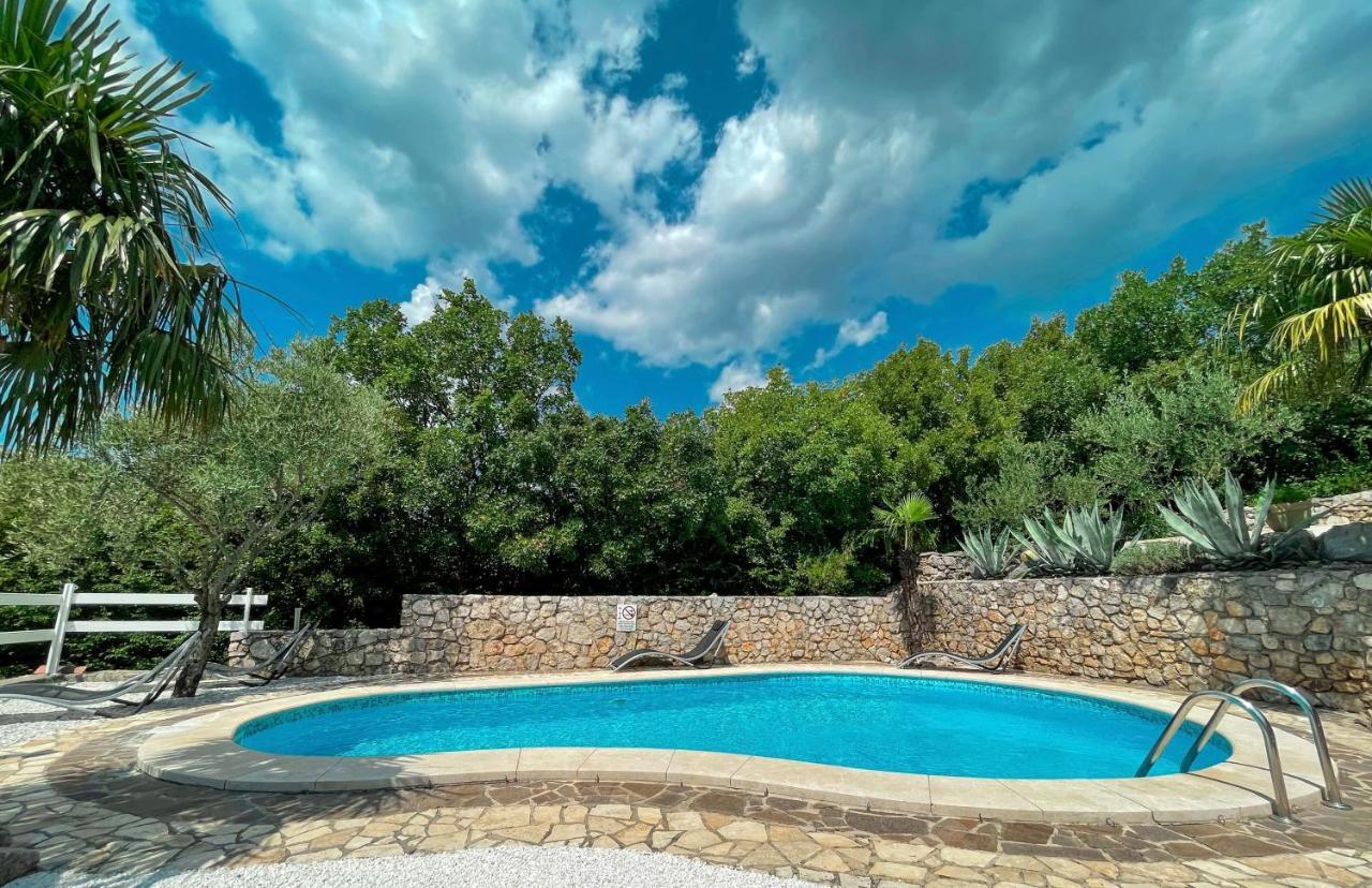Apartments Villa Klaudia - Adults Only Crikvenica Exteriör bild