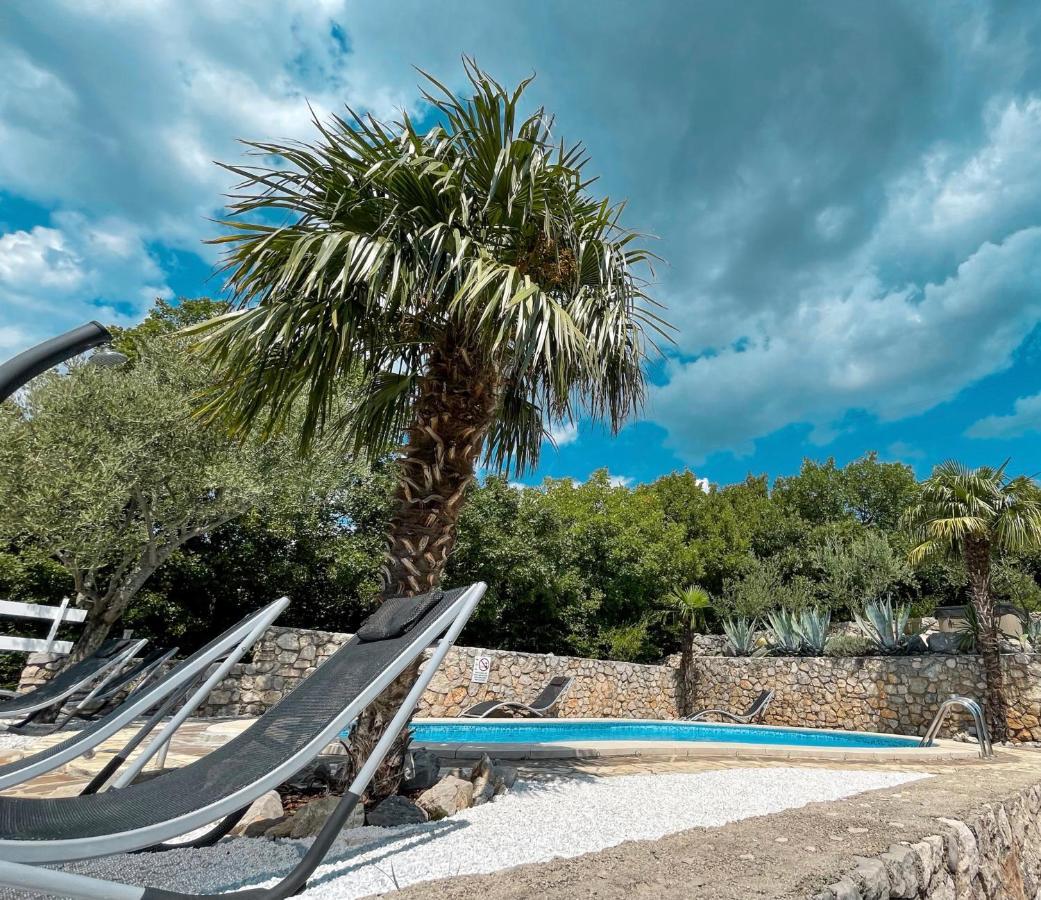 Apartments Villa Klaudia - Adults Only Crikvenica Exteriör bild