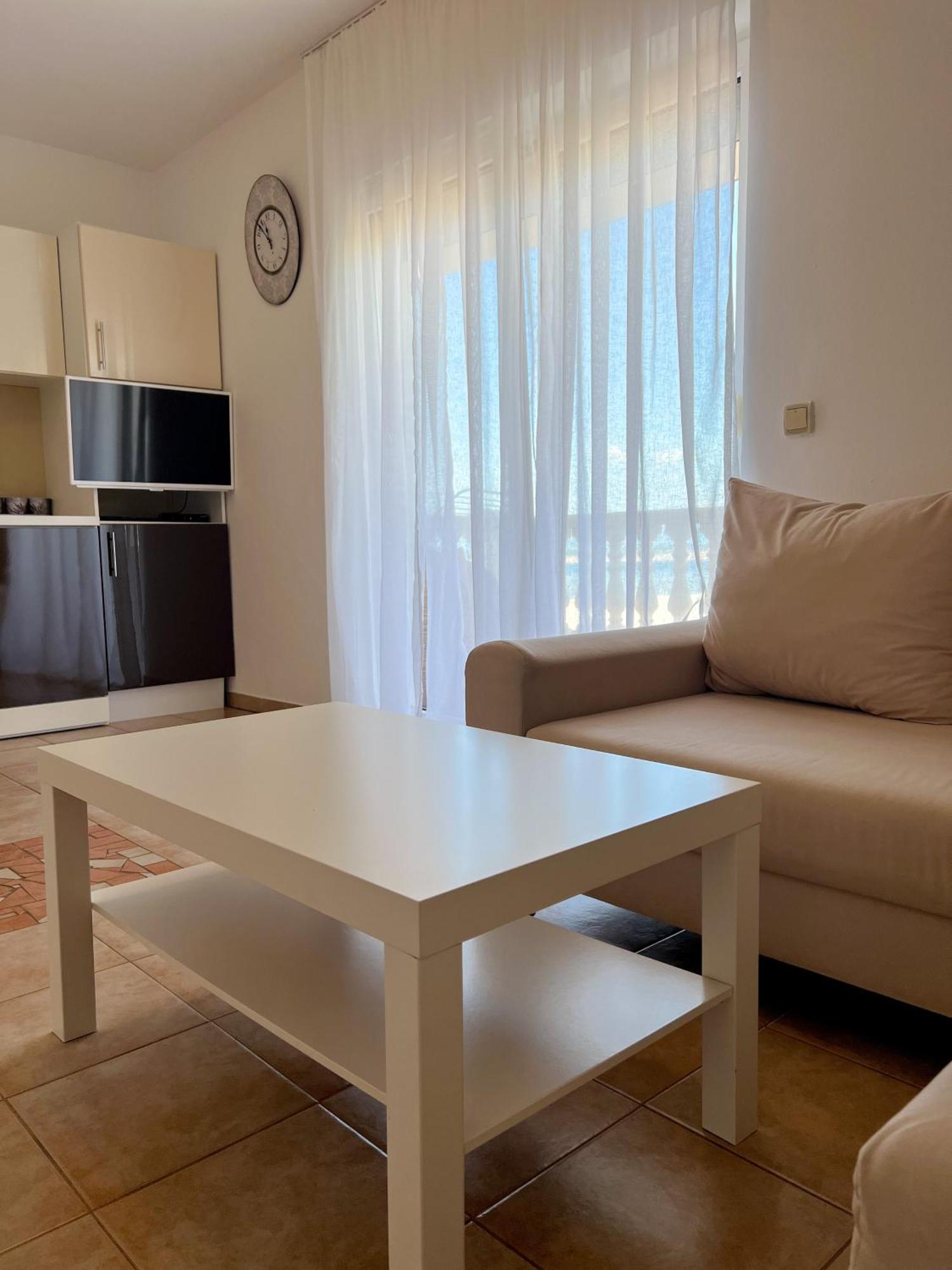 Apartments Villa Klaudia - Adults Only Crikvenica Exteriör bild