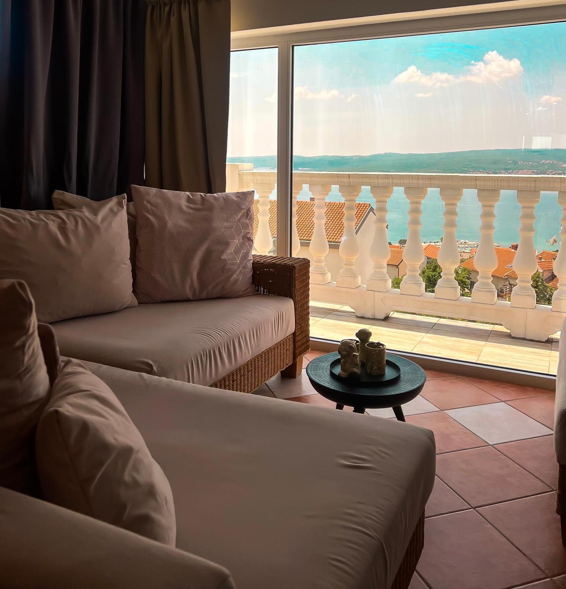 Apartments Villa Klaudia - Adults Only Crikvenica Exteriör bild
